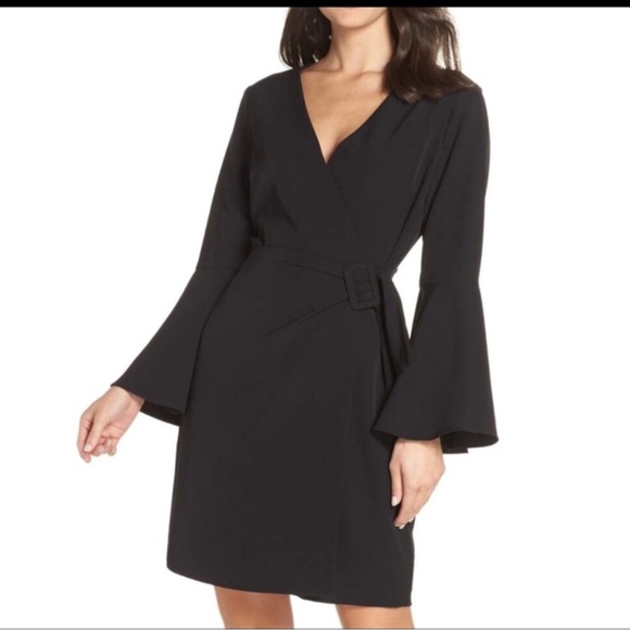 Sam Edelman  black  long sleeve Wrap dress with Bell Sleeves Size 0 NWT - Picture 1 of 8